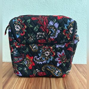 NWT Vera Bradley Floral Quilted Crossbody Women's insulated lunch Bag